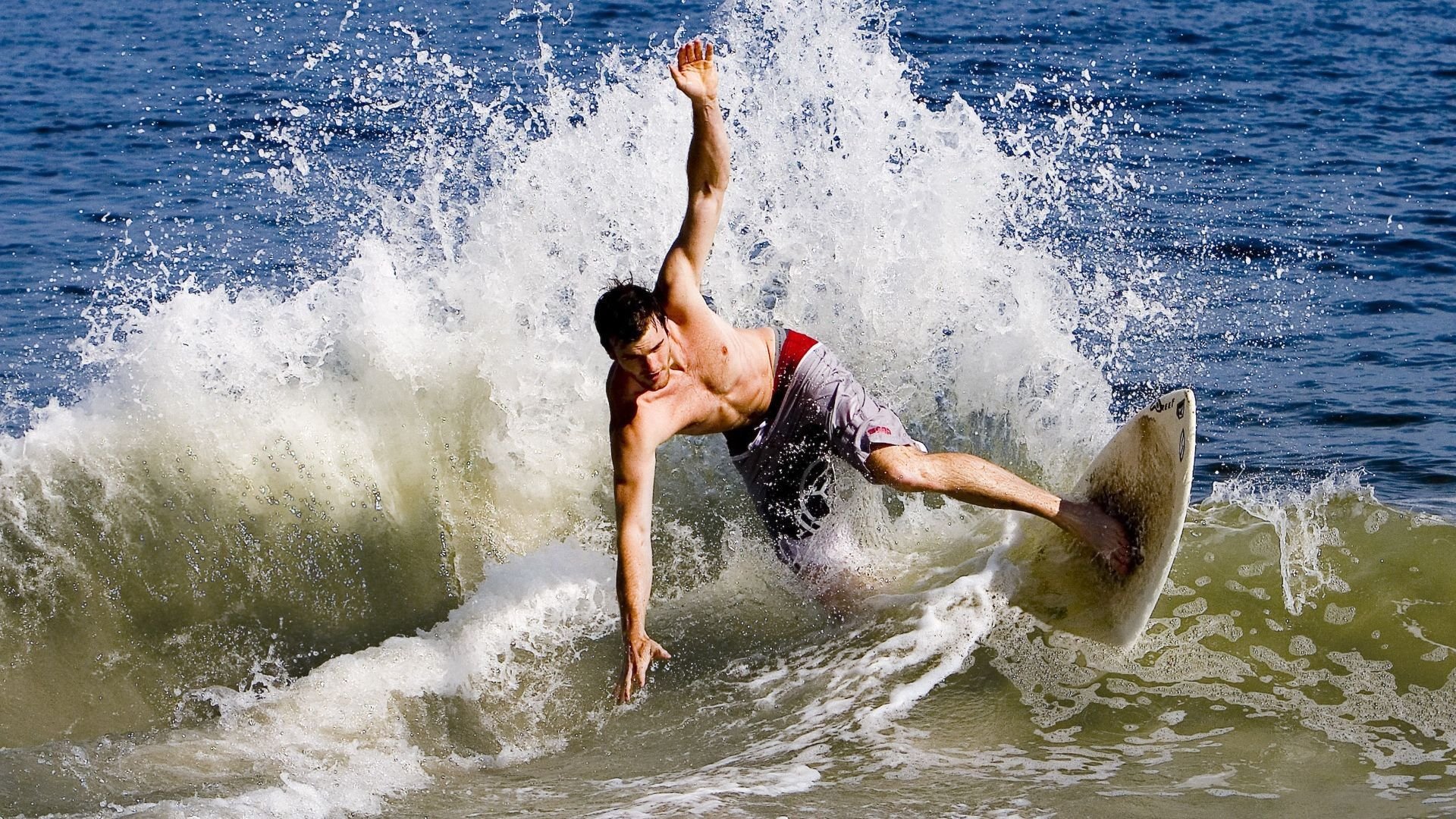 开云竞猜官网-“西甲强队新战术：场面更加激烈精彩”，西甲强度